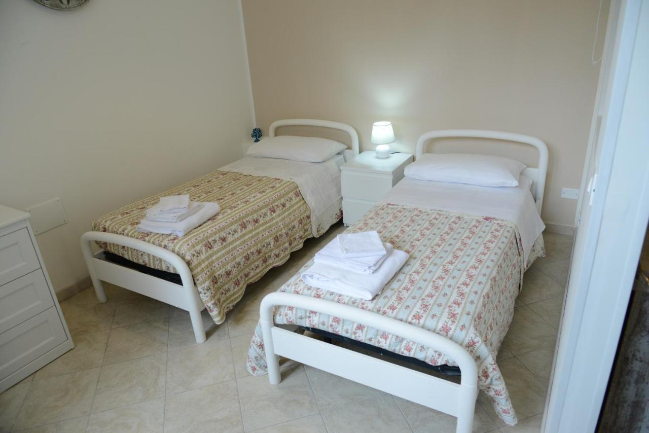 Casa Angelina Apartment โมโนโปลี ภายนอก รูปภาพ