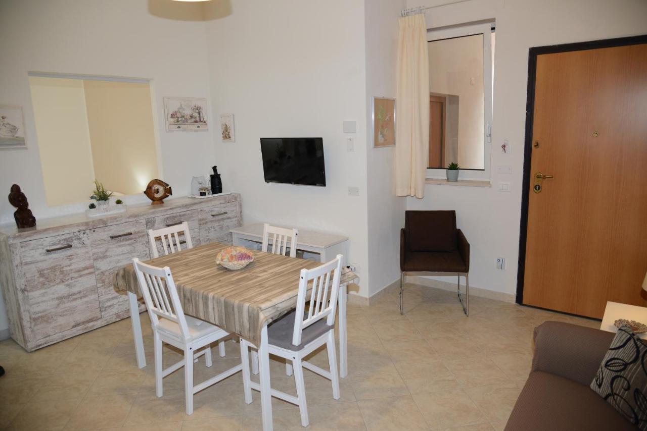 Casa Angelina Apartment โมโนโปลี ภายนอก รูปภาพ