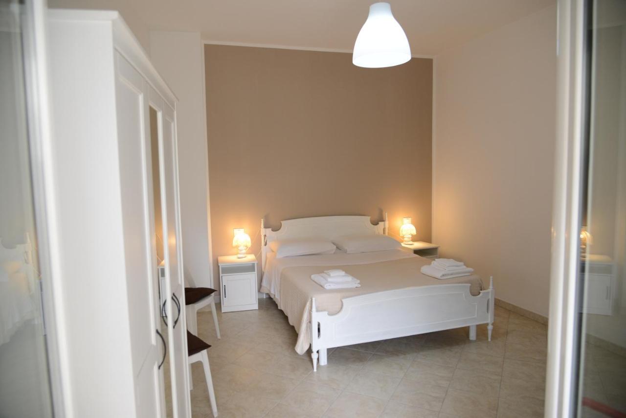 Casa Angelina Apartment โมโนโปลี ภายนอก รูปภาพ
